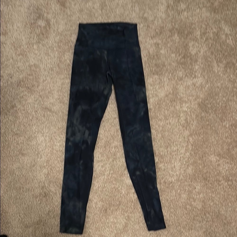 Lululemon Athletica blue and green dip dye align leggings 28 inch